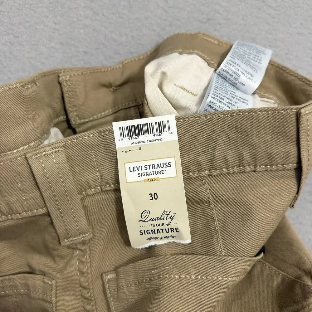 Signature by Levi Strauss Essential Cargo Shorts Men's 30 Tan Ultimate Flex NWT